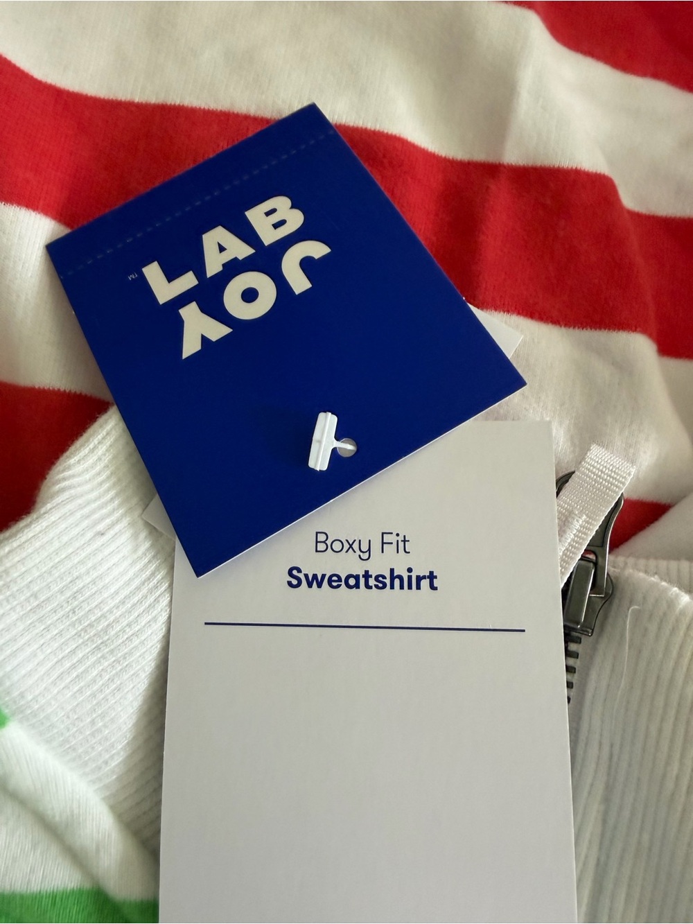 2 Joylab sweatshirts - Picture 4 of 4